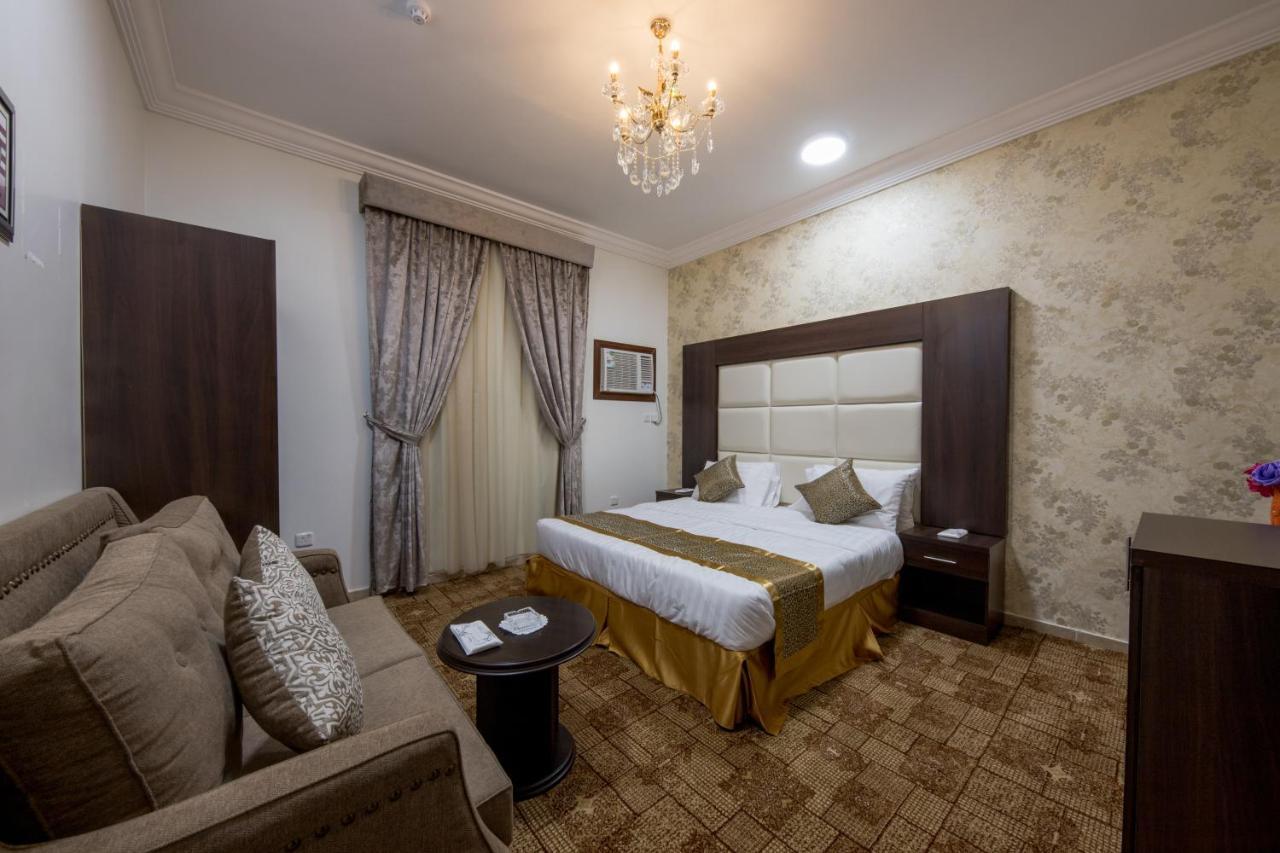 Jasmine Beach Hotel Suites Янбу Екстериор снимка
