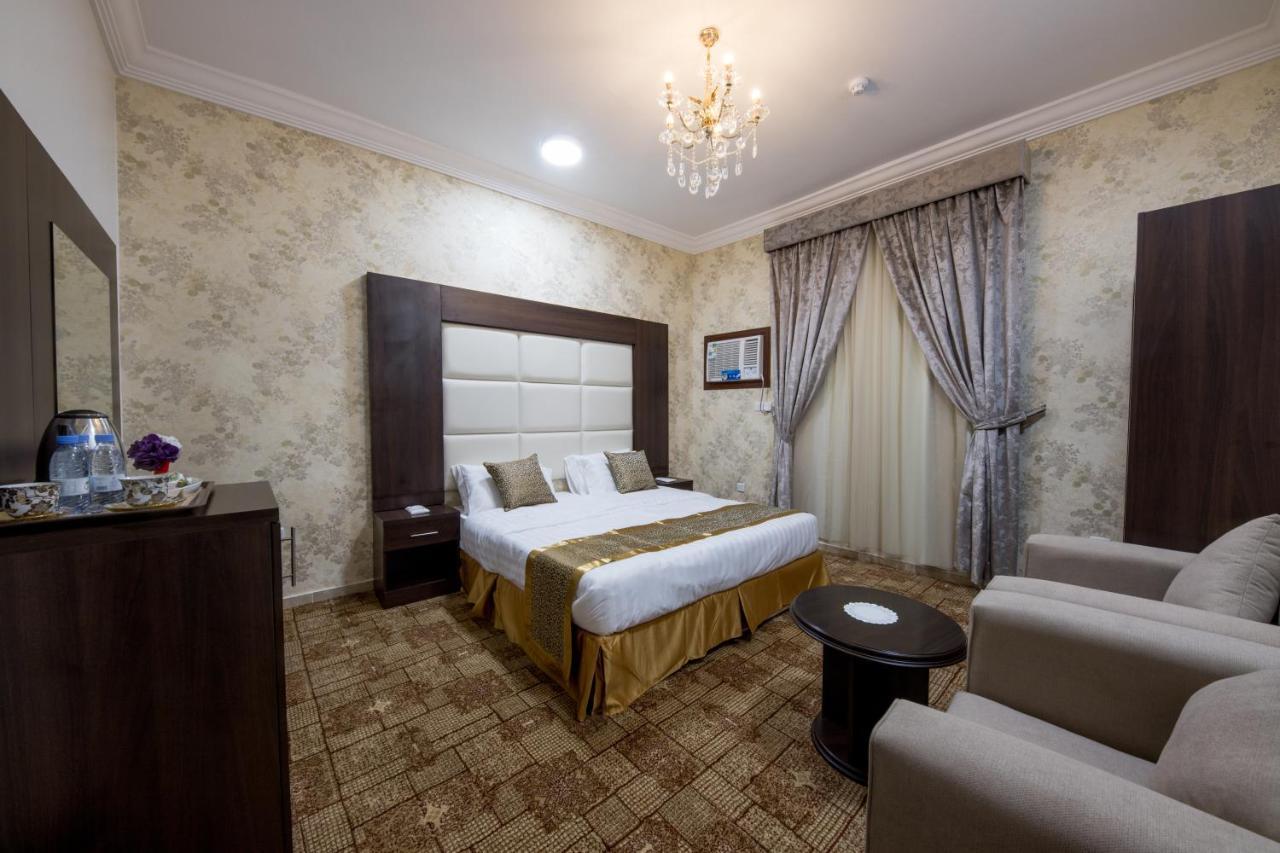 Jasmine Beach Hotel Suites Янбу Екстериор снимка